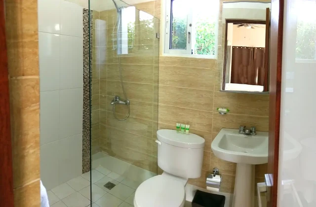 Soluna Residencial Sosua Apartment Bathroom